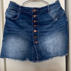 Denim skirt